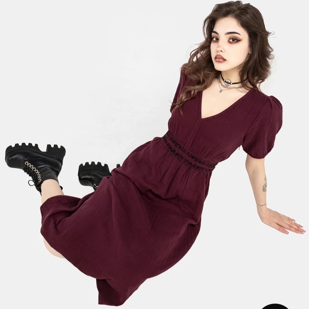 Women's Burgundy V-Neck Midi Dress